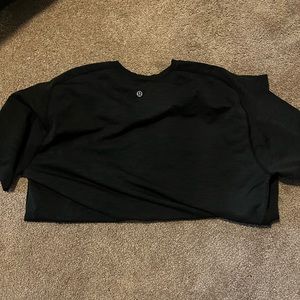 Lululemon metal vent tech T